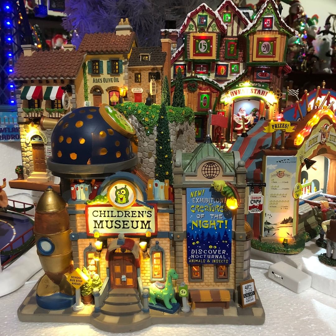 Guide to Decorating with Lemax Christmas Villages - Christmas Elves