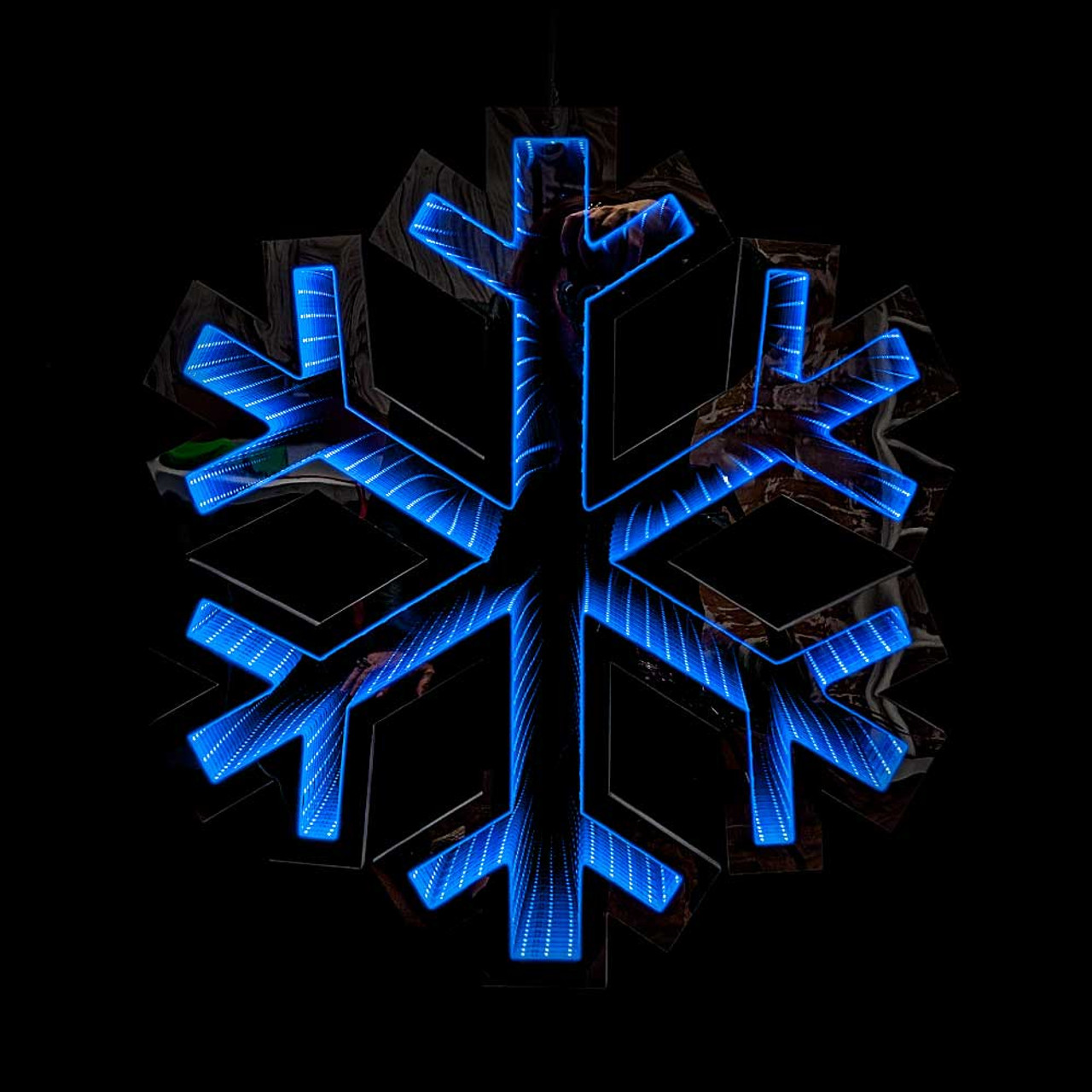Infinity Light Up Blue Snowflake 40cm